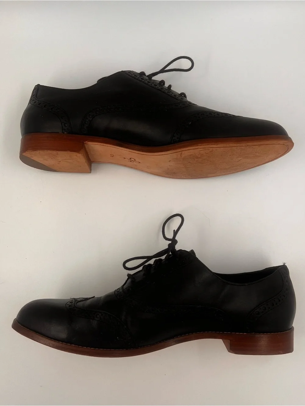 Cole Haan‎ Men’s Leather Wingtip Oxfords Black 10.5B Brogue D35722 Lace-Up